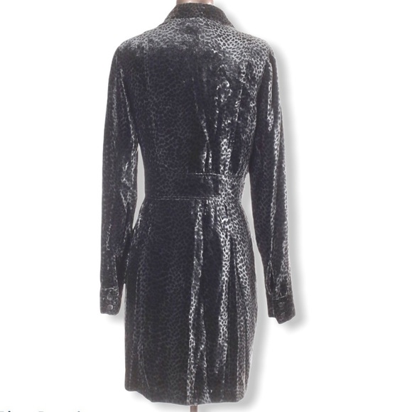 BETSEY JOHNSON Grey Velvet Leopard Shirtdress - Picture 2 of 3